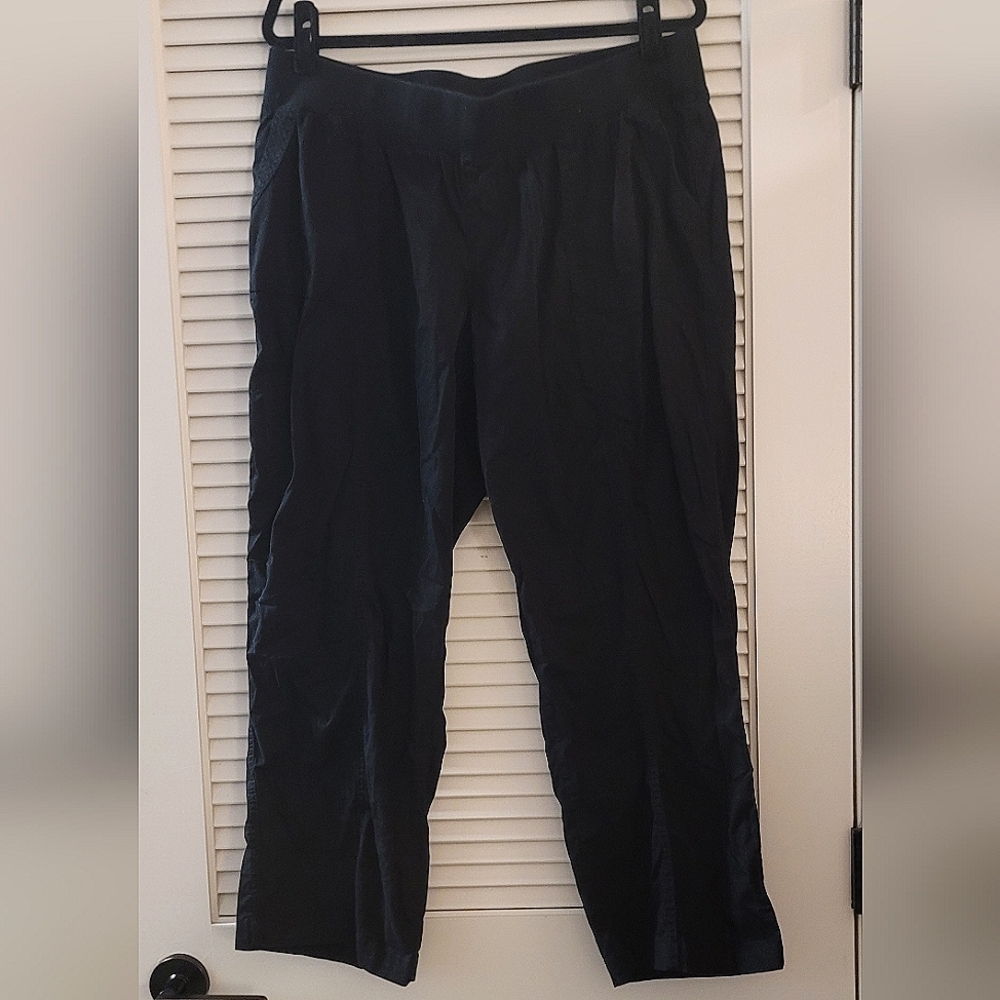 Catherines - (Plus-Size) Black Pants With Pockets & Elastic Waist